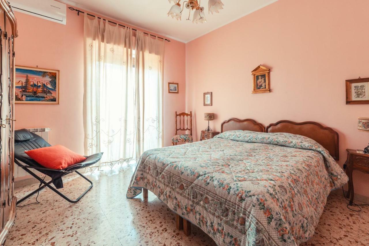 Theokles Apartment Таорміна Екстер'єр фото